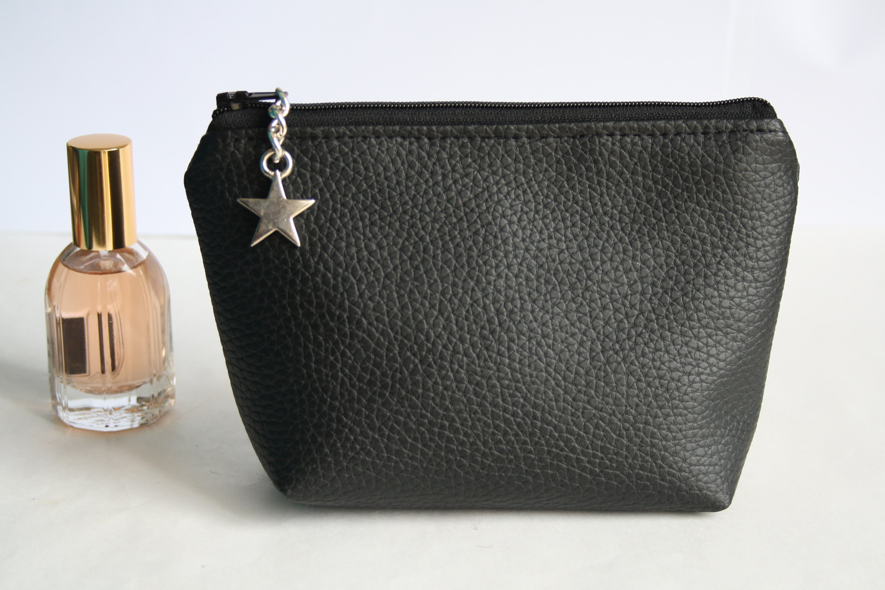 Piccolo beauty case nero da donna in pelle veganastuccio Etsy