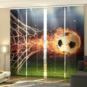 Schiebegardinen Feuriger Fußballball im Tor digitaldruck, 4er-Set, benutzerdefinierte Größe, Stoff Screen, Silk oder Verdunkelung