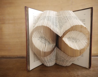 INFINITY SIGN folded book, unique art, recycled books, infinity symbol, spiritual gift, personalized gift, anniversary, Hochzeit, origami .