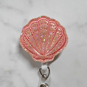 Glitter Seashell Badge Reel/Nursing Badge Reel/Retractable ID Badge Holder/RN Badge/Glitter Badge Clip/Summer Badge/Nurse Gift/Ocean/Beach