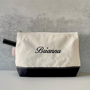 Trousse à maquillage personnalisée en toile brodée - Trousse à cosmétiques en toile bicolore - Trousse à fermeture éclair - Cadeau pour elle - Cadeau pour ado image 2