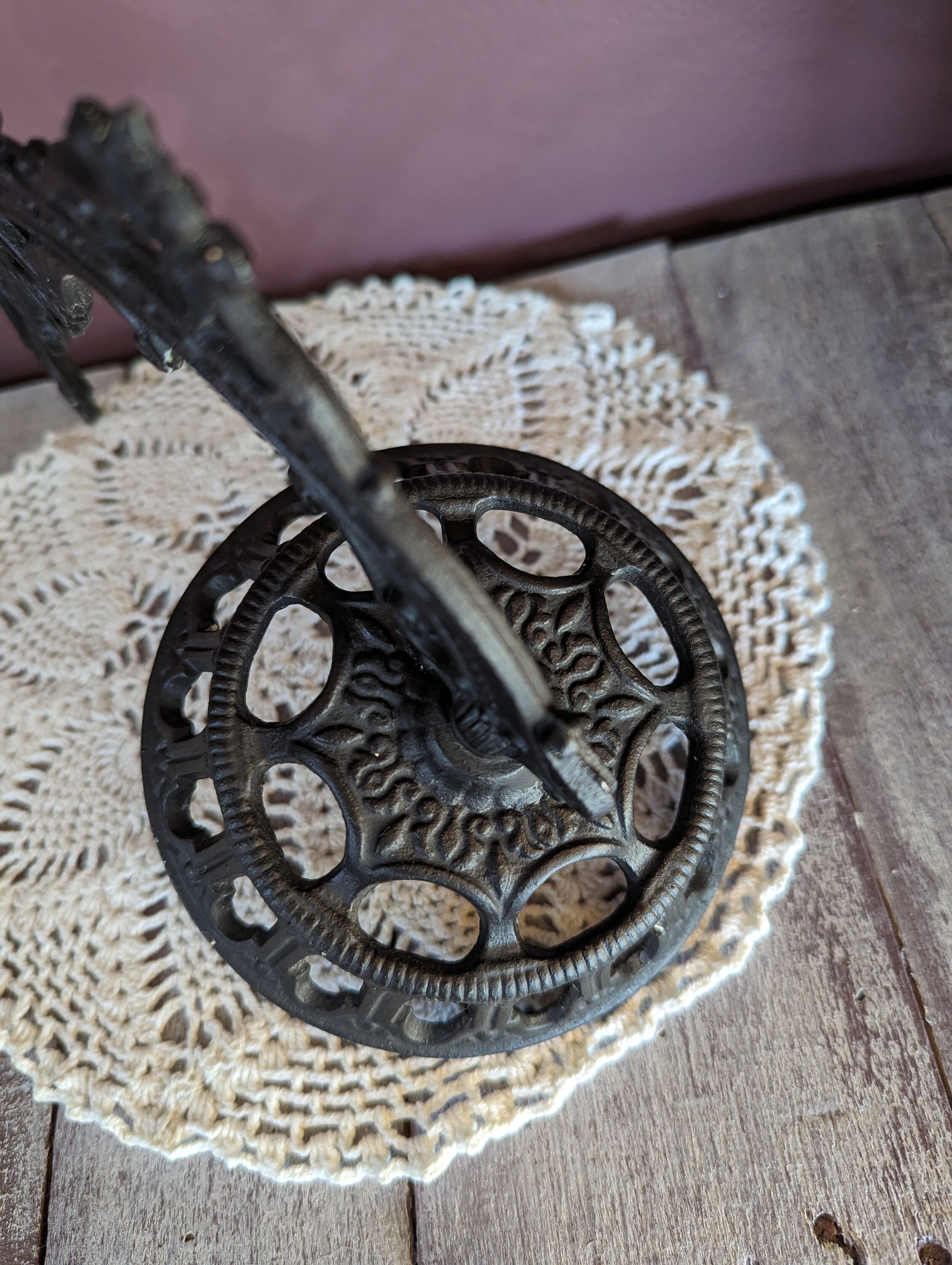 Antique Cast Iron Wall Mount Oil Lamp Holder Etsy