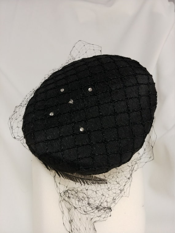 Vintage Black Sequined and Feather Hat - image 2