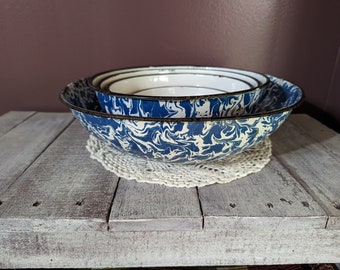 Vintage Blue Splatterware Enamelware Mixing Bowl Set