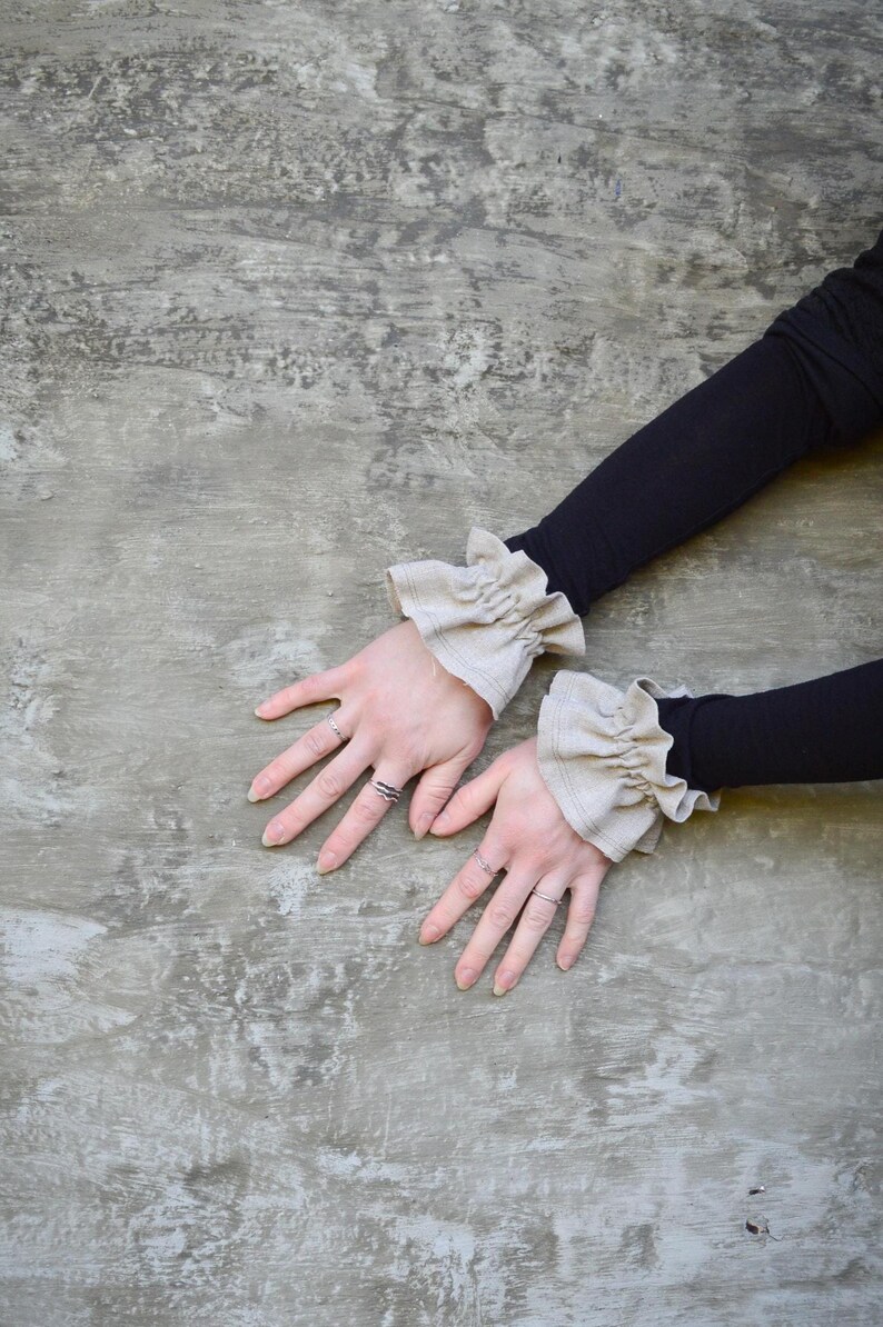 The Calligrapher ; Romantic Linen Cuff ; Cottagecore Accessory ; Witchy Bracelet for Cosplay image 5