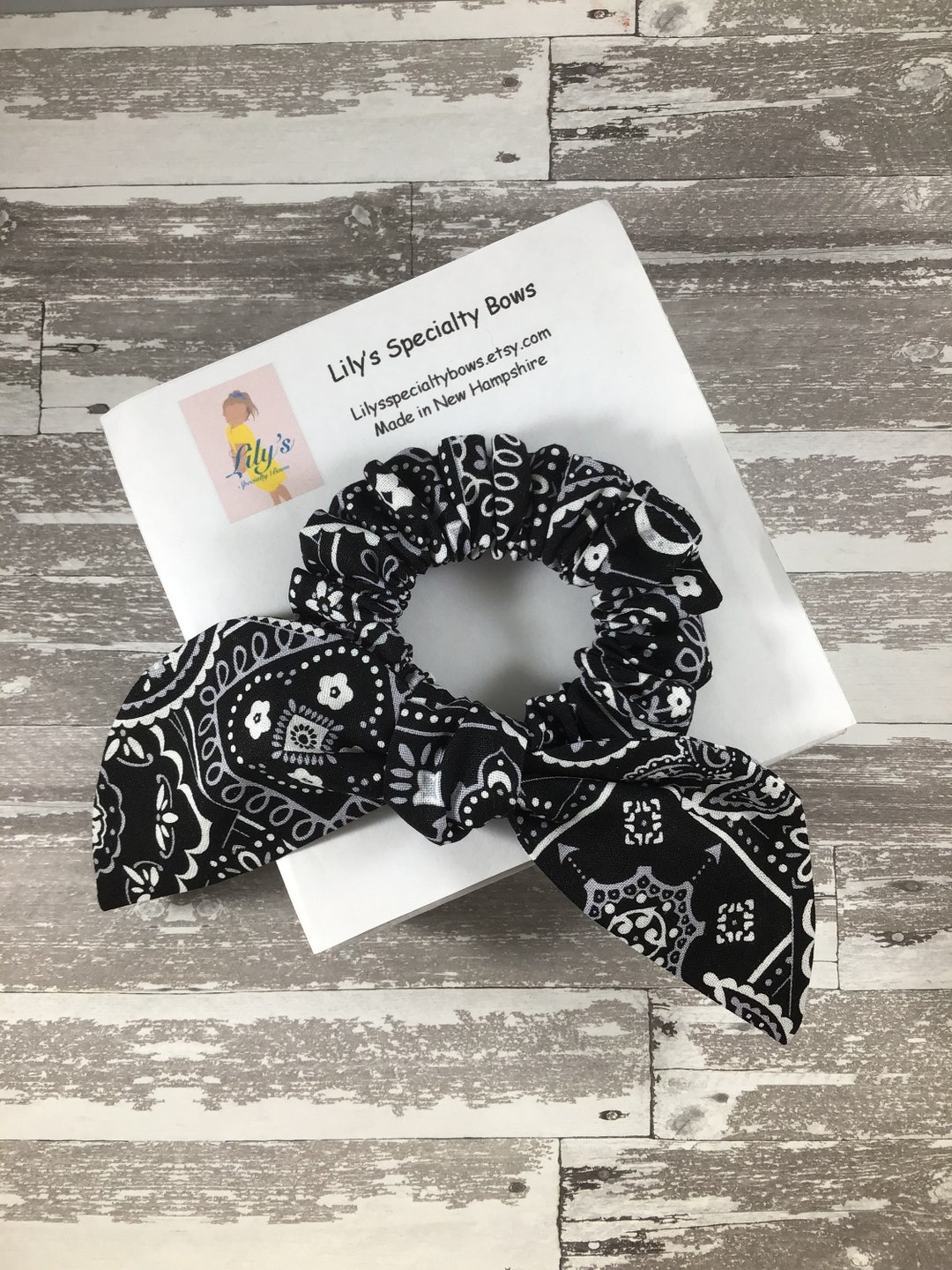 Black Bandana Scrunchie, Bow Scrunchie, Top Knot Scrunchie  display picture 3