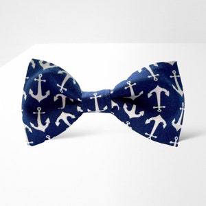 Anchors bow tie, Navy blue bow tie, Nautical bow tie, Sailing bow tie, Cotton bow tie, Marine gift idea, Gift for him, Beach Wedding