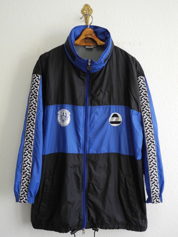 royal blue windbreaker jacket