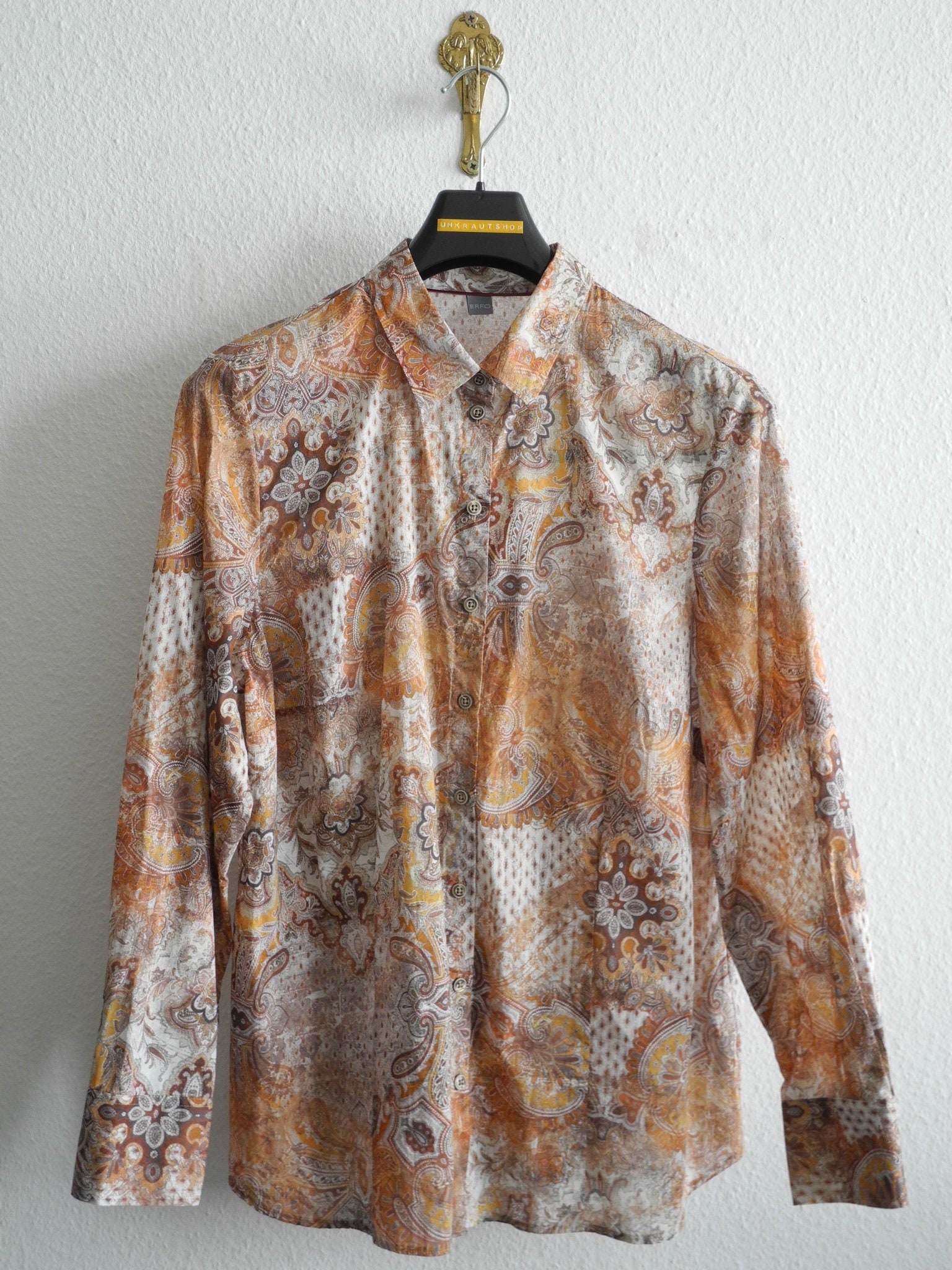 frog pattern shirt