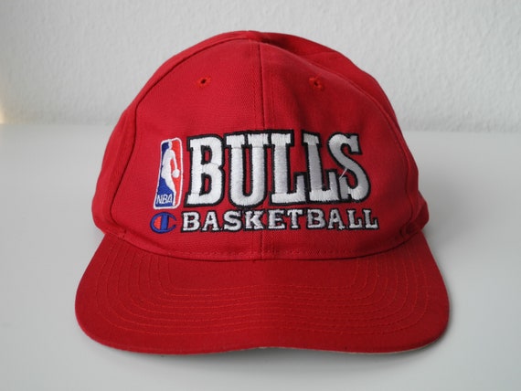 Chicago Bulls NBA X Champion Vintage 90s Red Snapb