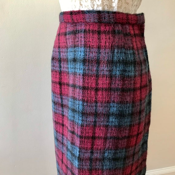 Plaid wool mohair midi skirt - image 5