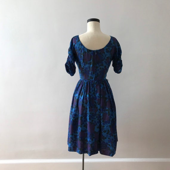 Floral fit and flare 50s dress - image 5