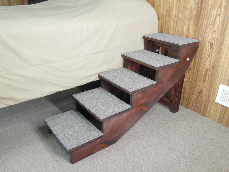 steps up to bed