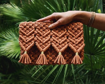 Macrame purse / Macrame clutch / Macrame messenger bag / Boho bag / Hippie bag