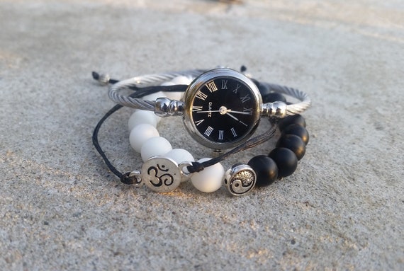Minimalist Watch for Women Simple Silver Bracelet Small Wristwatch