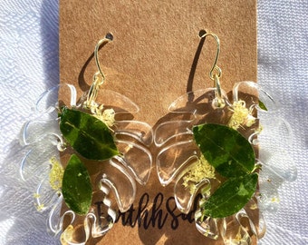 Real Michigan Wildflower Earrings - Queen Annes Lace and Leaves Earrings - Resin Earrings - Monstera Earrings - Botanical Earrings