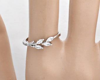 Solid 925 Sterling Silver Leaves Branch Oval Cubic Zirconia Leaf Minimalist Dainty Ring Size 5-10