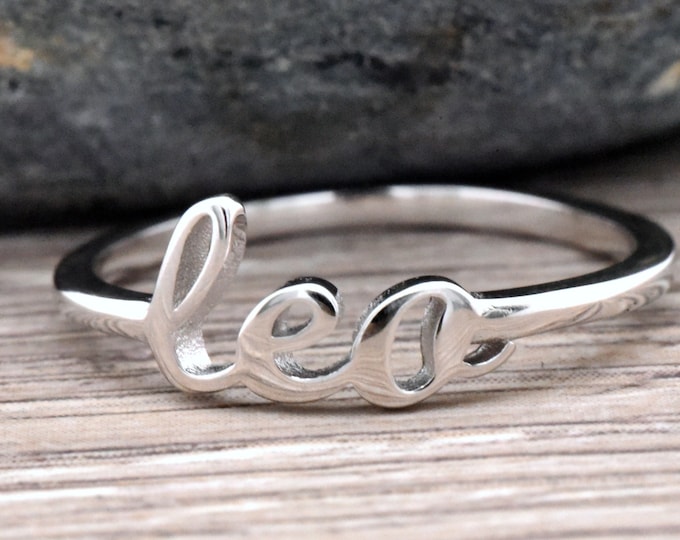 Leo Zodiac Sript Letter Ring, Birth Date Zodiac Sign Ring, July 23 - August 22 Birth Date Horoscope Ring, Unique Birthday Gift Ideas