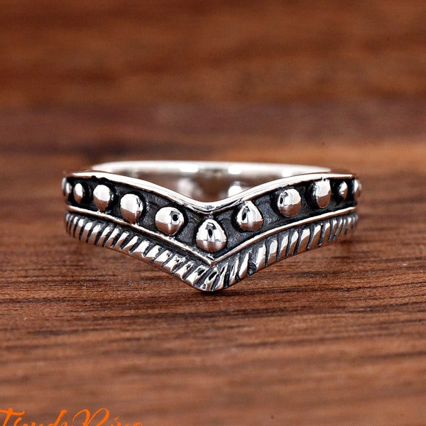 Vintage Oxidized Solid 925 Sterling Silver Bali Style Bead and Stripe Pattern Multiple Double Layer V Shape Chevron Wishbone Ring Size 4-10