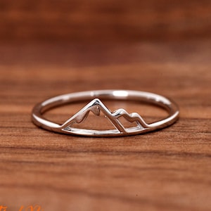 Mountain Ring, Silver Mountain Ring, Womens Girls Mountain Ring, Solid 925 Sterling Silver Mountain Range Ring, Hikers, Outdoor, Gift