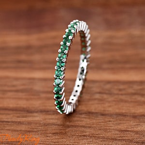 Solid 925 Sterling Silver 2mm Thin Shared Prong Set May Birthstone Emerald Green Color CZ Full Eternity Ring Stackable Jewelry Size 5-12