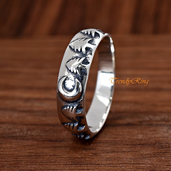 Vintage Oxidized 925 Sterling Silver 5mm Crescent Moon Pine Tress Carved Ring Band, Men's Women's Nature Inspired Moon Trees Ring