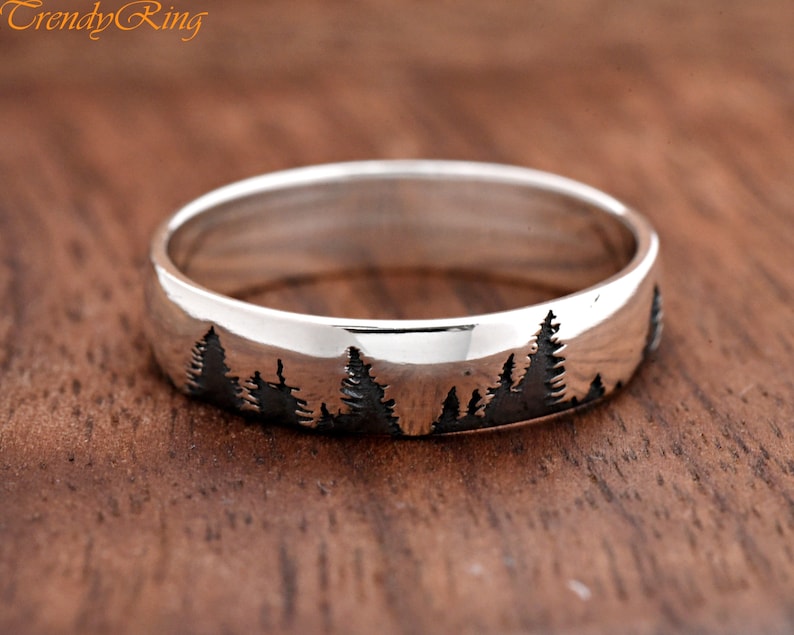 Anillo de plata de ley 925 maciza, pulido, de 5 mm de ancho, con grabado de Forest Tress imagen 3