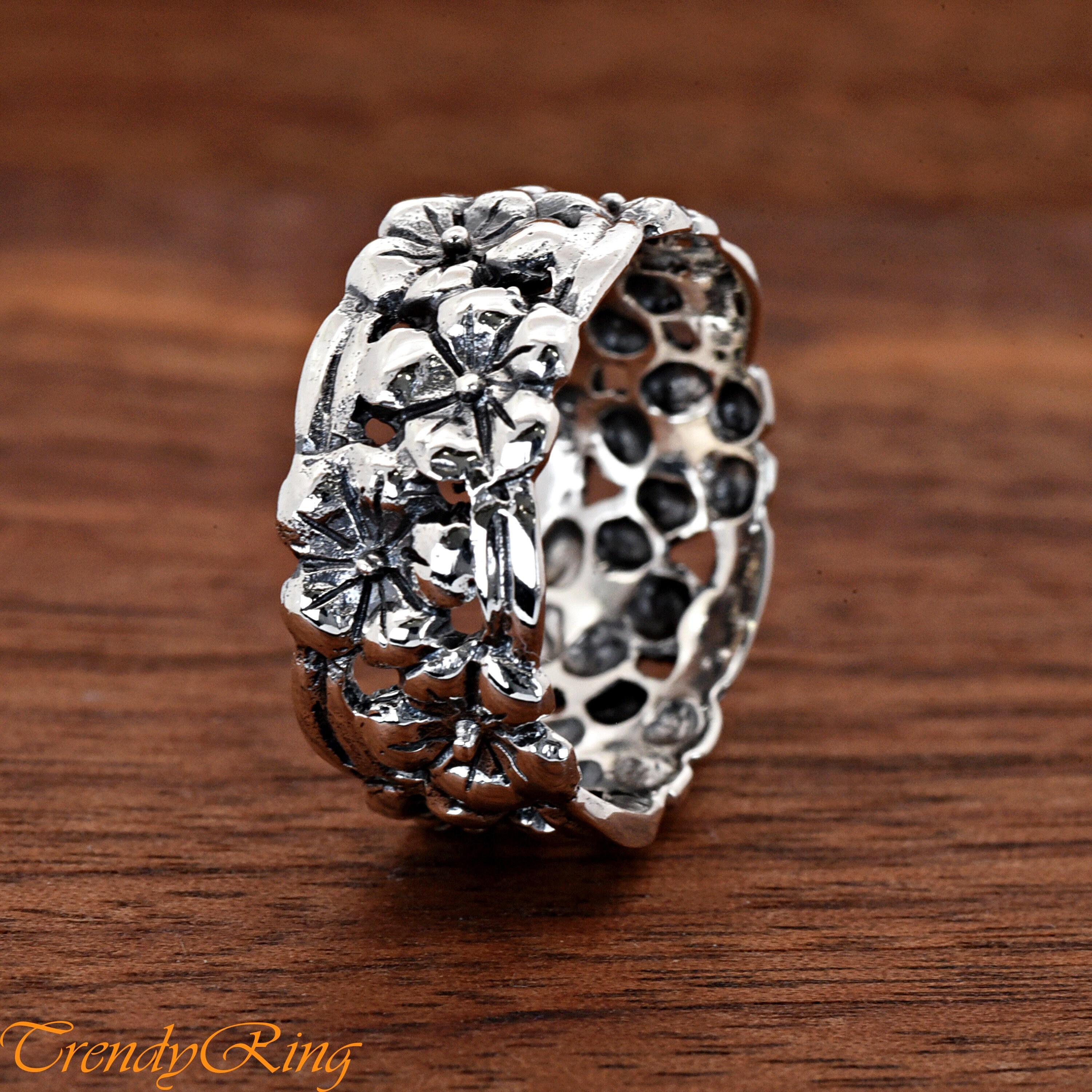 Solid 925 Sterling Silver Vintage Style 9mm Thick Hibiscus Solid 925 Sterling Silver Vintage Style 9mm Thick Hibiscus