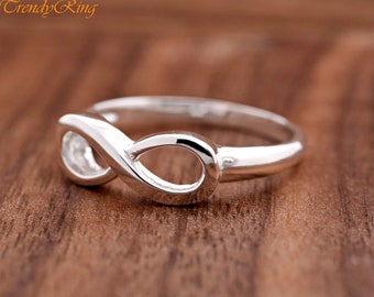 Solid 925 Sterling Silver Infinity Ring, Womens Promise Ring, Ring for Her, Ring for Wife Girlfriend, Girls Infinity Ring, Simple Ring