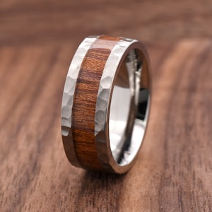 Mens Titanium Wedding Band with Wood Inlay, Pipe Cut Hawaiian Koa Wood Inlay Promise Ring, Mens Engraved Engagement Ring, Hammered Ring