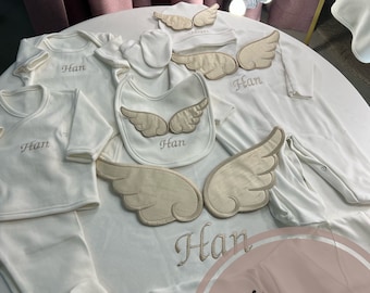 Angel Wings Baby 10-Piece Cotton Set - Romper, Blanket, Apron, Hat, and More for Cherubic Cuteness!