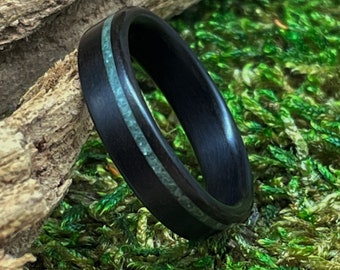 Houten ring - maat 8 US - Jade - gebogen hout - gerookte eucalyptus - houten trouwring - verloving - jubileum - heren - dames