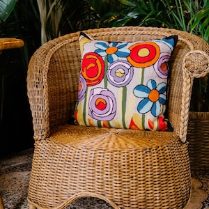 Handmade New Flower Wool and Cotton Square Accent Pillow Cover