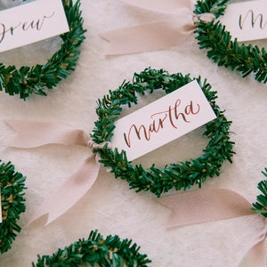 Mini guirlanda de Natal Cartões de lugar Caligrafia