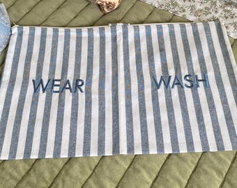 Bolsa de viaje para lencería de lino/Bolsa para usar y lavar lencería/Tela de lino azul y blanco/Accesorios unisex/Bolsas para lavandería