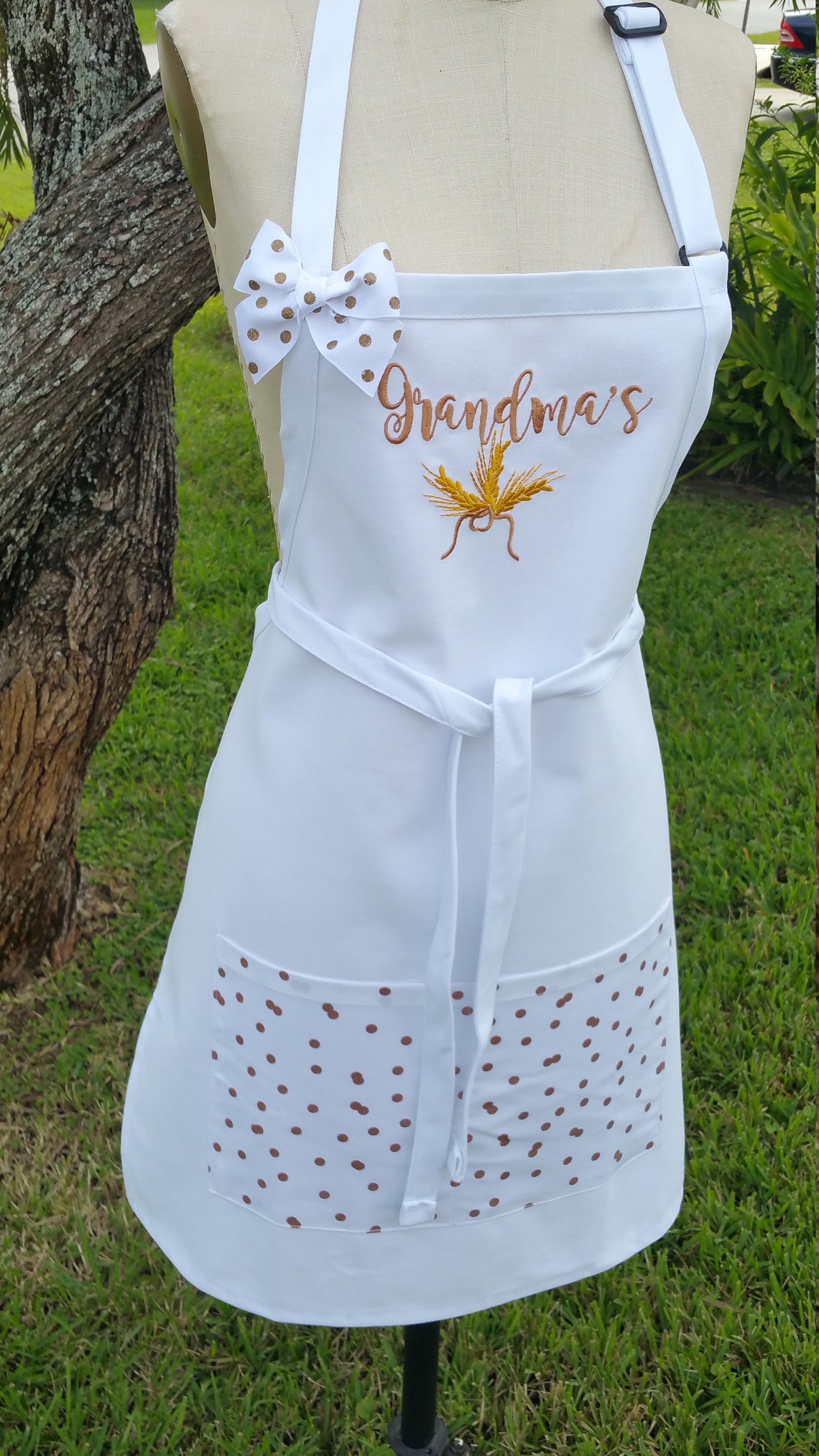 Womens Personalized Aprons White Apron Embroidery In Etsy 