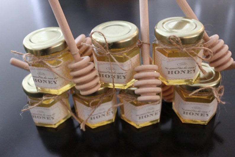 25 Honey Jar Favors 2 Oz. With Honey Dippers Wedding Favors Etsy