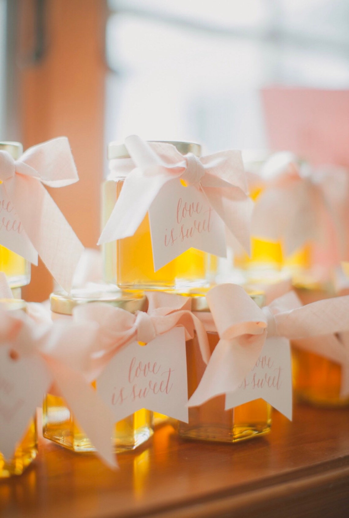 24 Honey Jar Favors 2 Oz. With Honey Dippers Wedding Favors Etsy
