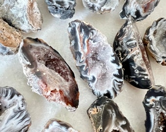 Small Geode Cabochons, Natural Geode Halves, Rock Collection Tiny Geodes, Crystal Collection Mineral Specimen, Birthday Party Favors