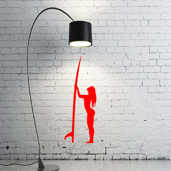 Décoration Murale en Métal Surfeuse Design et Tendance | Vis Fournies