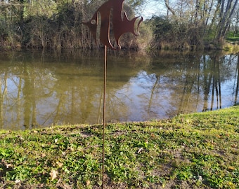 Décoration pour le jardin en acier : Poisson (Aspect acier Corten et installation simple)