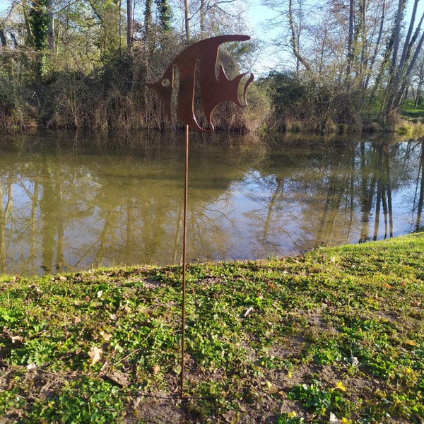 Décoration pour le jardin en acier : Poisson (Aspect acier Corten et installation simple)