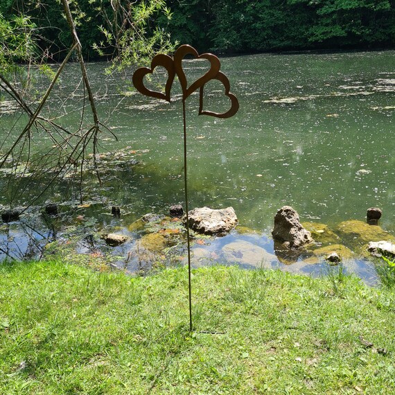 Décoration Jardin - Le Rôle De La Sculpture Et De La Jardinière