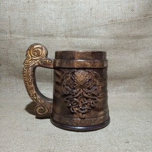 Caneca de cerveja de madeira monstro marinho, caneca de cerveja polvo, presente para padrinho, caneca de cerveja personalizada, 22 onças, presente personalizado, caneca de gravação personalizada