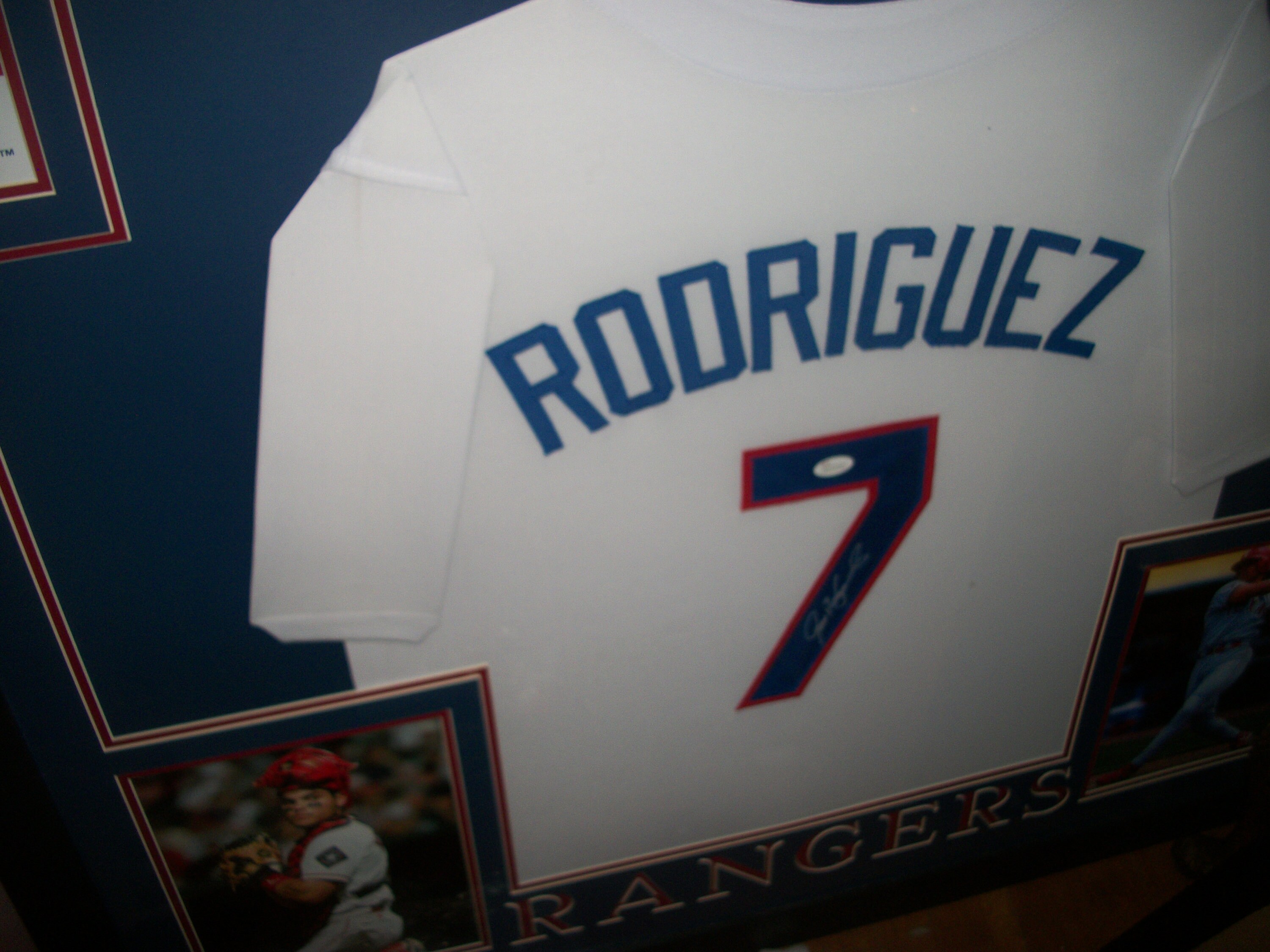 pudge rodriguez rangers jersey