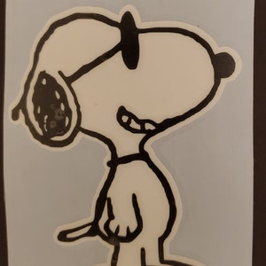 Vinyl decal - Standing Snoopy - Free shipping