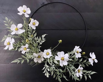 BEST SELLER White cosmos wreath, summer wreath, summer wall decor, simple decor, minimalist wreath, modern wall decor, cosmo flowers