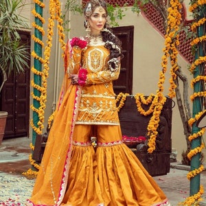 mayoo dress design