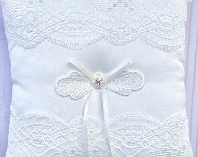 Ring pillow for wedding or any special occasion