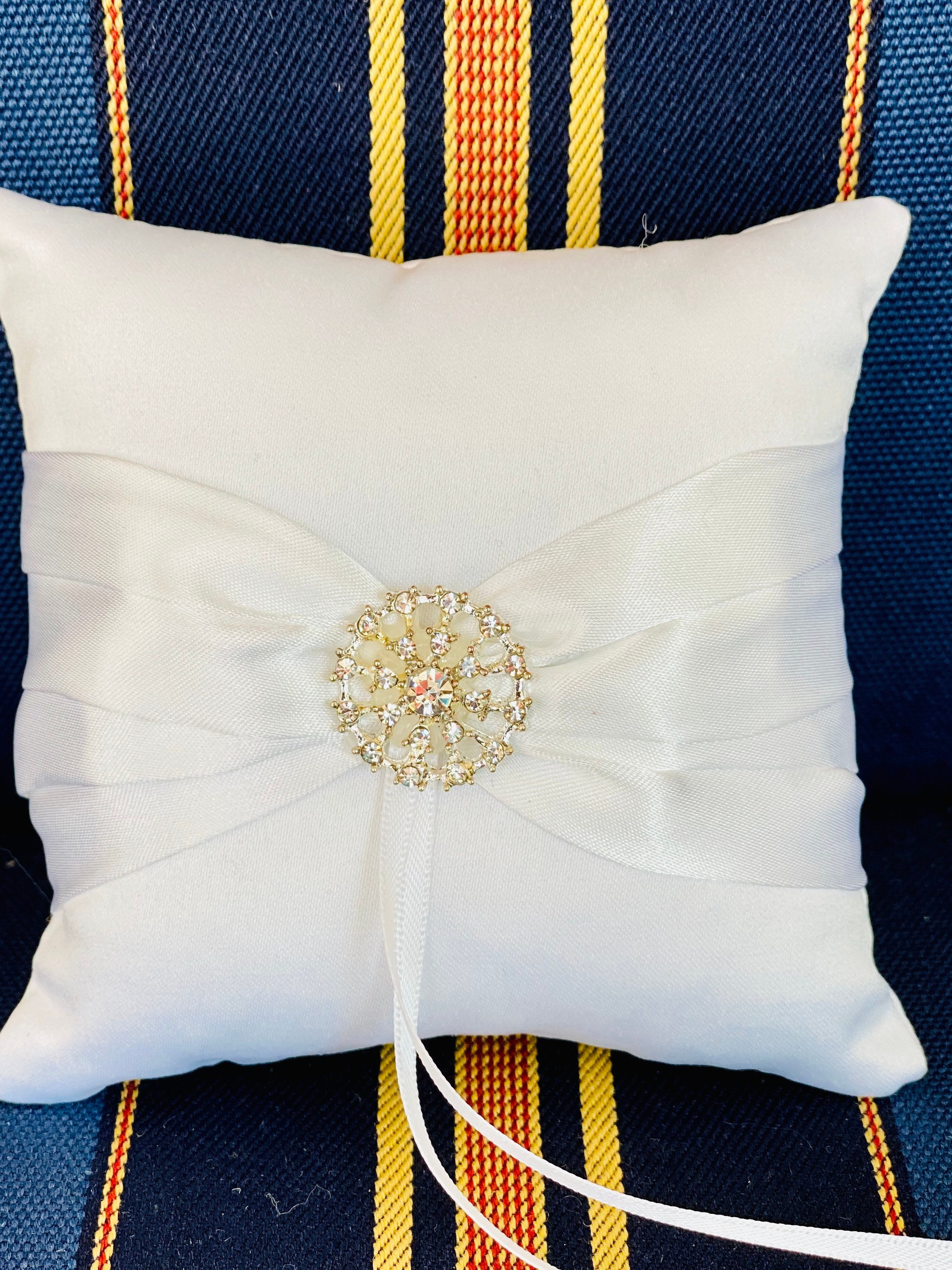 Ring bearer pillow in white